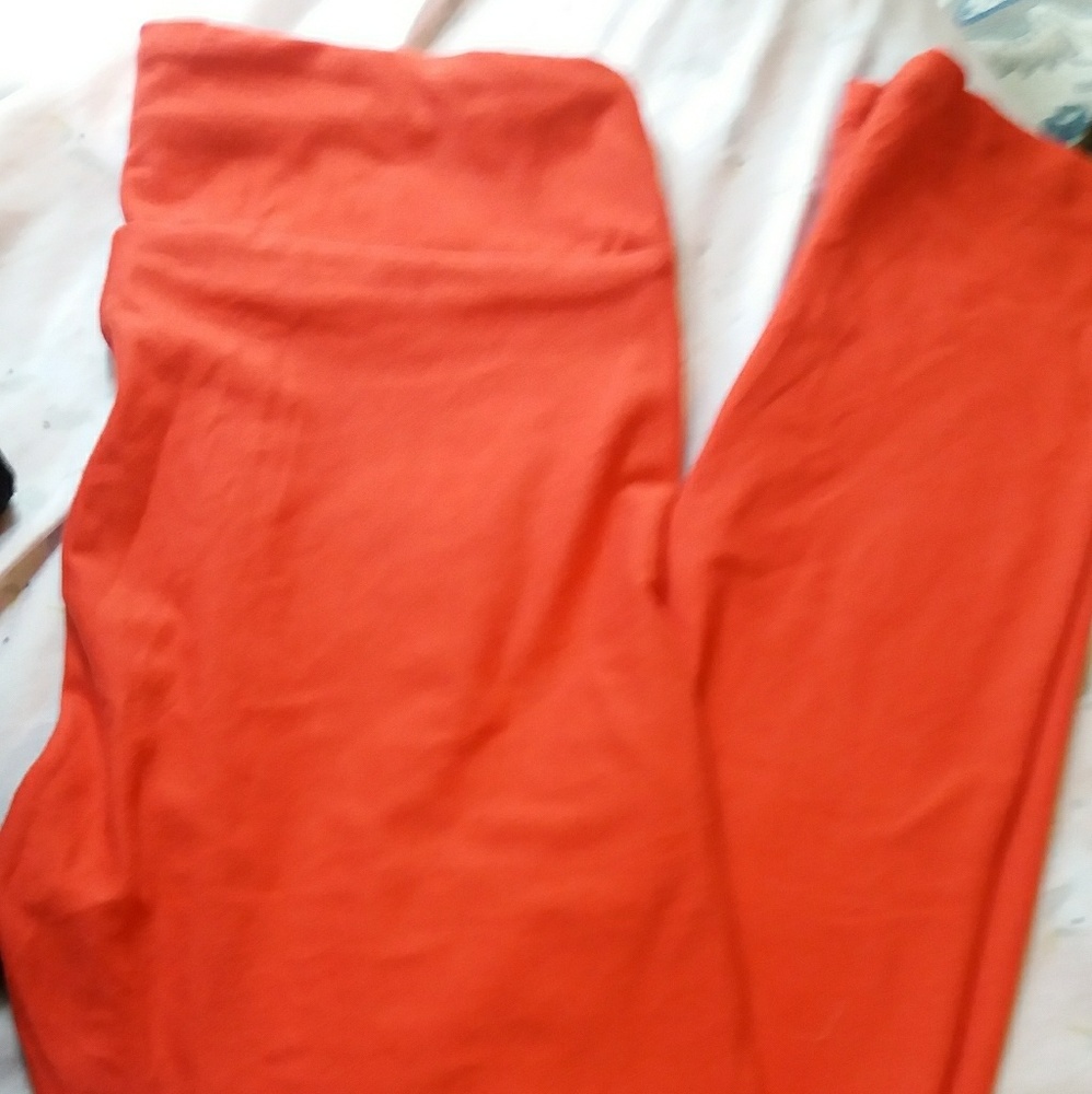 Trade for missmortician LuLaRoe OS leggings -PINK